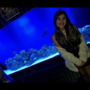 Meet your Posher, Sienna